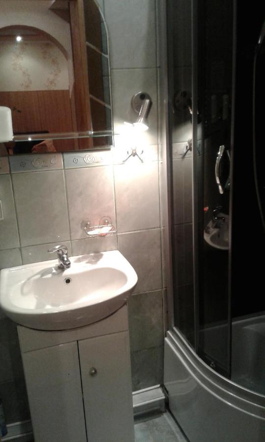 Simfonia Lwiw Apartment ลวีฟ ภายนอก รูปภาพ